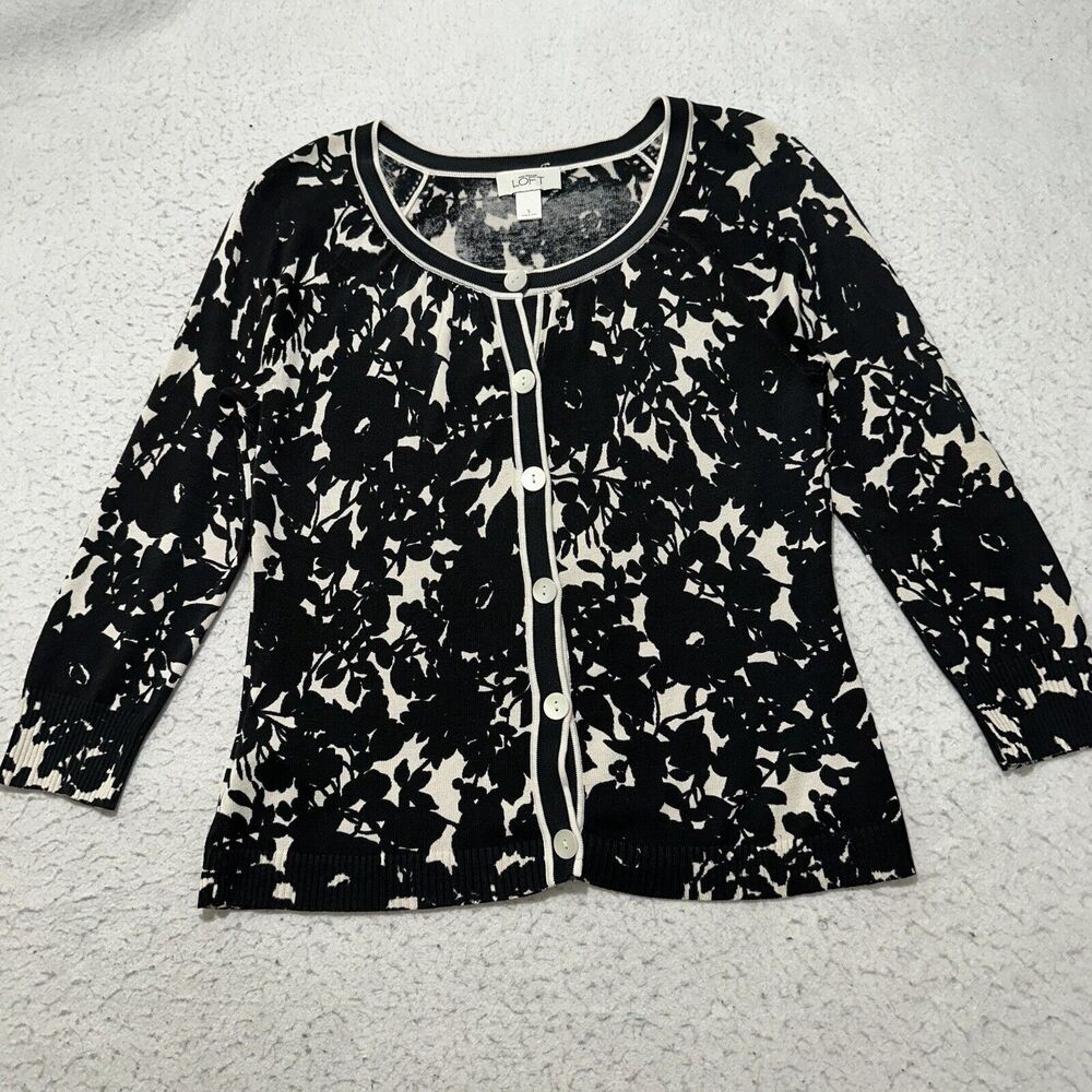 Ann Taylor LOFT Women's Small Black Floral Button Front Cardigan Sweater Silk